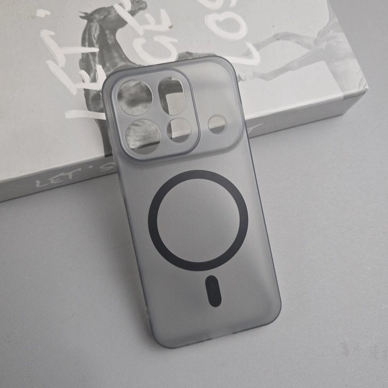 Luxury Ice Fog Translucent Ult - Oppo Find X8 recension och pris